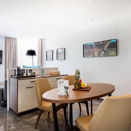 Radisson Blu Hotel, Hotel Larnaca