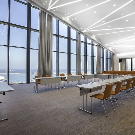 מלון Radisson Blu Hotel, לרנקה