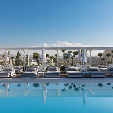 מלון Radisson Blu Hotel, לרנקה