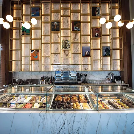 Radisson Blu Hotel, Hotel Larnaca