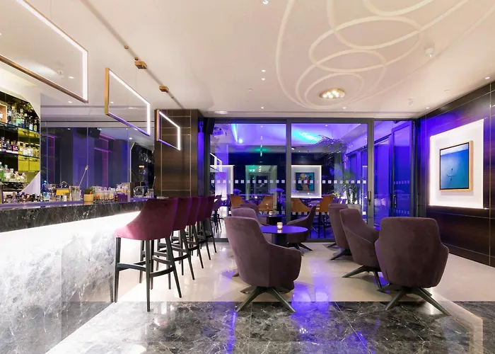 Radisson Blu Hotel, 5*