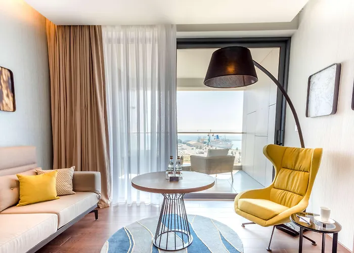 Radisson Blu Hotel, Larnaca