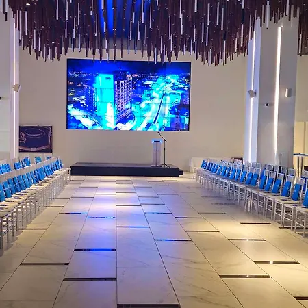 Hotel Radisson Blu Hotel, 5*
