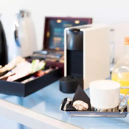 호텔 Radisson Blu Hotel, 5*