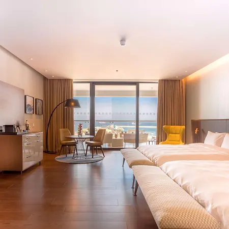 Radisson Blu Hotel, Hotel Larnaca
