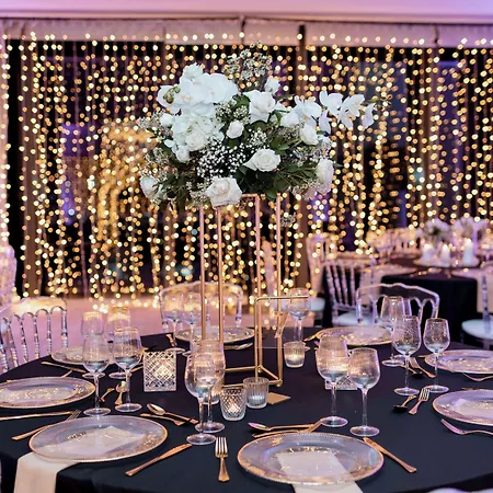 호텔 Radisson Blu Hotel, 라르나카