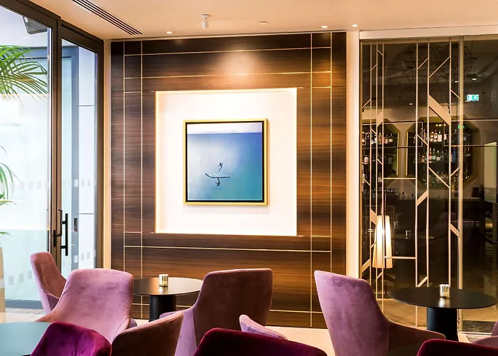 Radisson Blu Hotel, Hotell