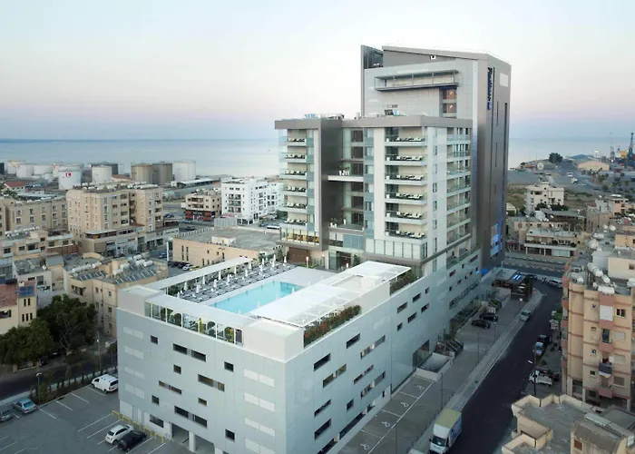 Radisson Blu Hotel, Hotell