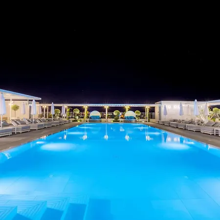 Radisson Blu Hotel, Hotel